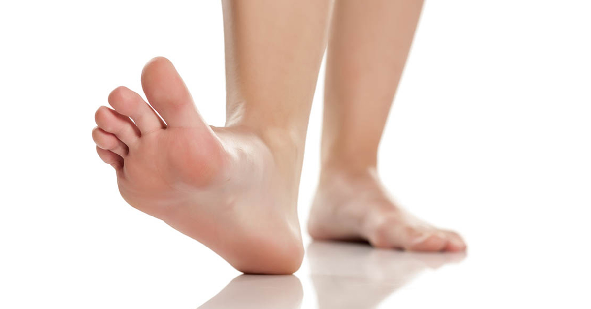 Callos en los pies o callosidades. Cómo tratarlos y cómo prevenirlos Callos en los pies o callosidades. Cómo tratarlos y cómo prevenirlos