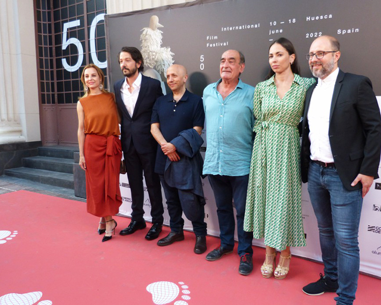 Relevant actors and characters from the Spanish film scene on the Podoactiva 2022 red carpet