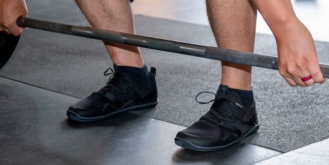 Calzado minimalista en entrenamientos de fuerza, por Javier Alfaro
