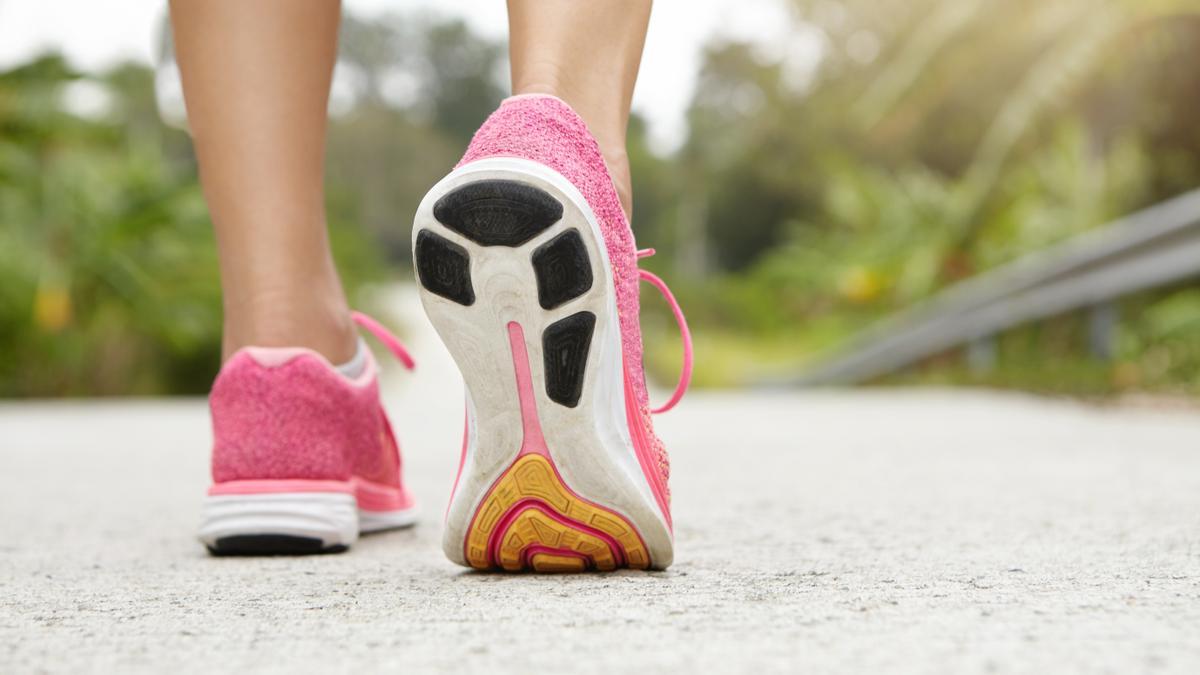 Qué dice tu forma de caminar sobre tu salud mental