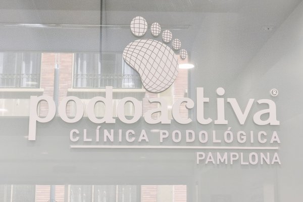 logo podoactiva pamplona