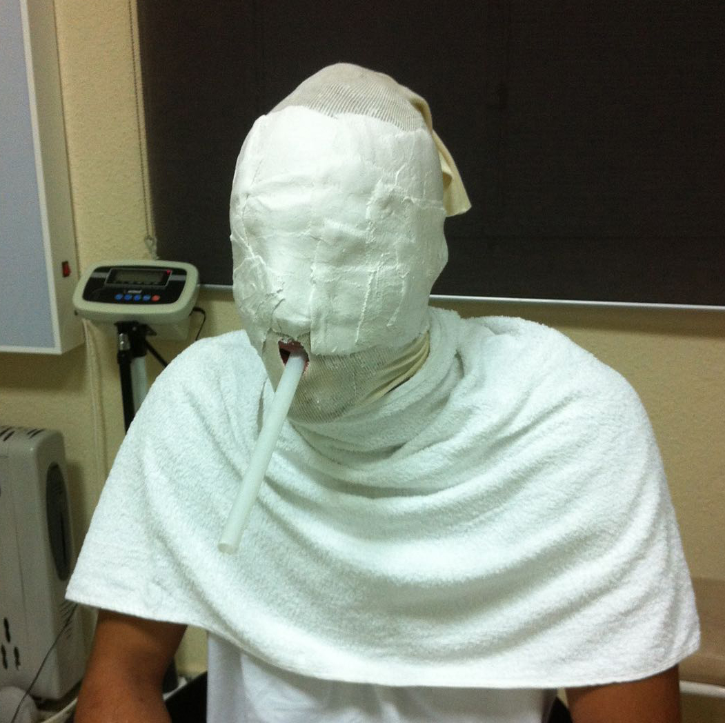 Máscaras de protección facial personalizadas Younext - Podoactiva. Líderes  en Podología